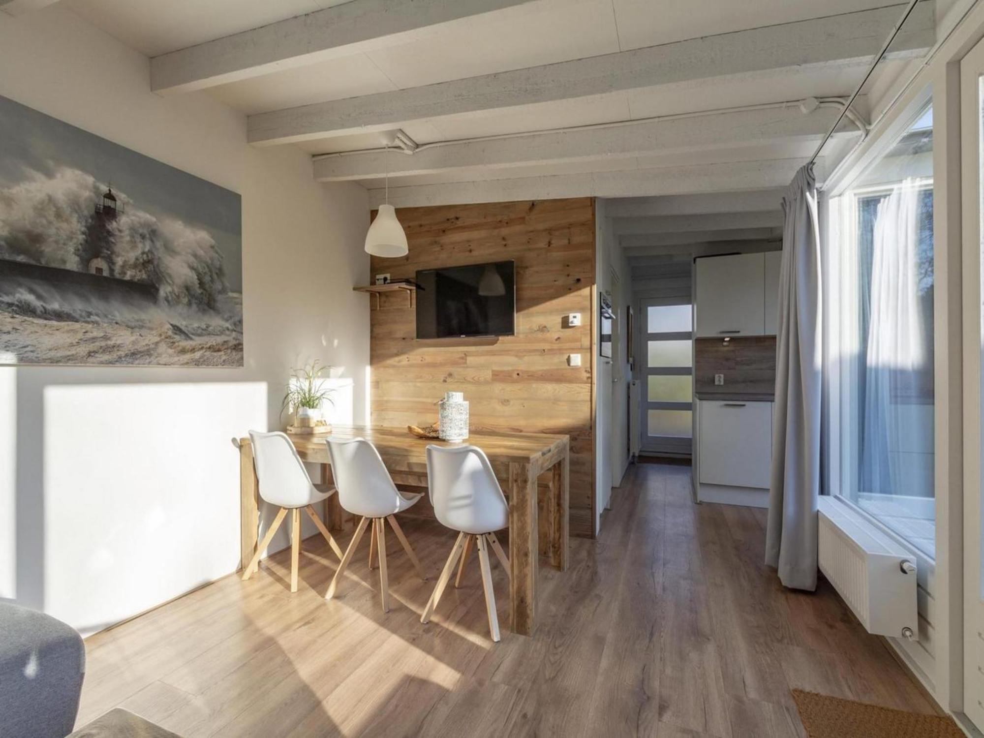 Cozy Bunglow With Garden Sint Maartensvlotbrug エクステリア 写真
